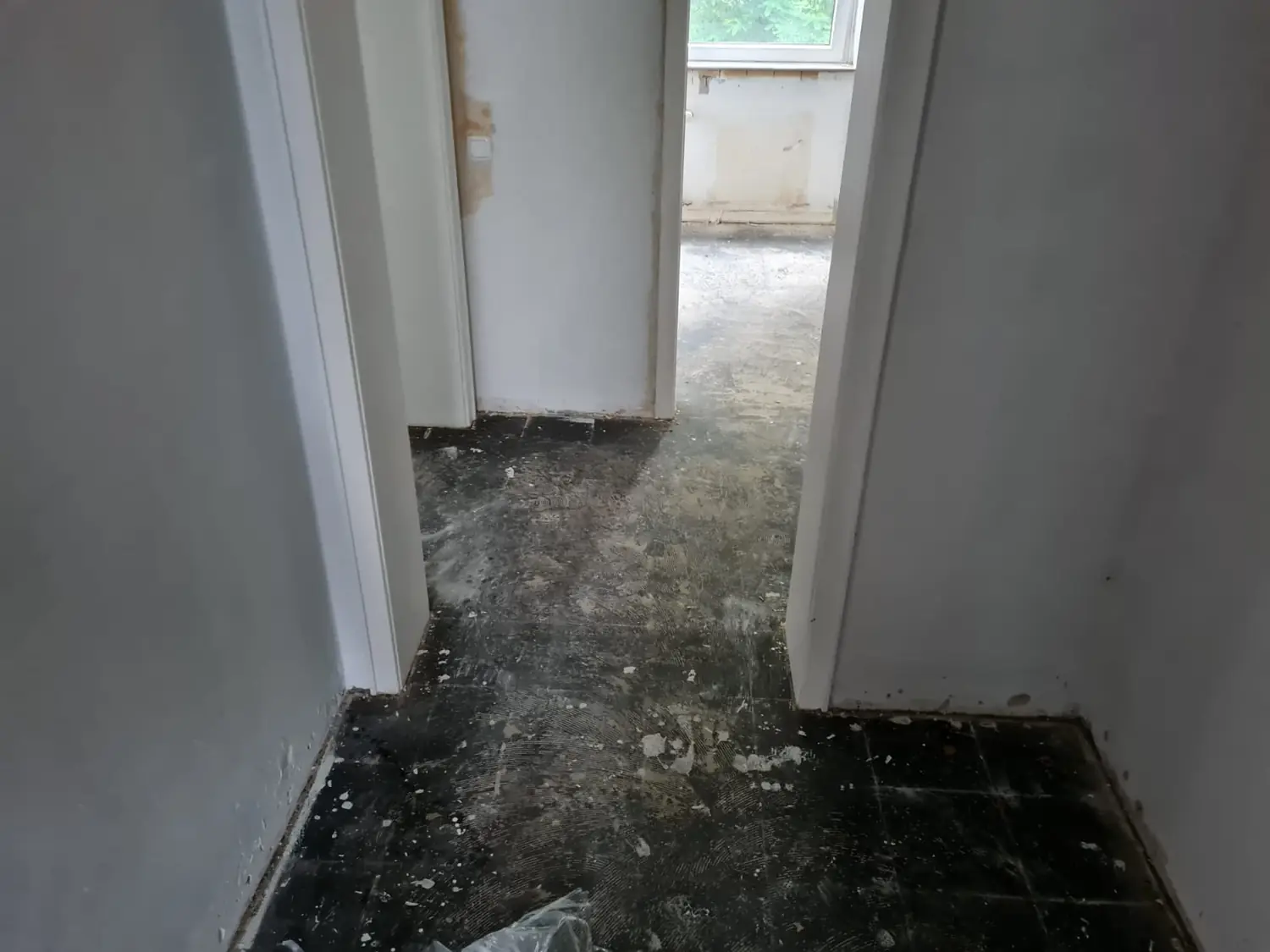 Projektbild 1 der EST GmbH aus der Schadstoffsanierung